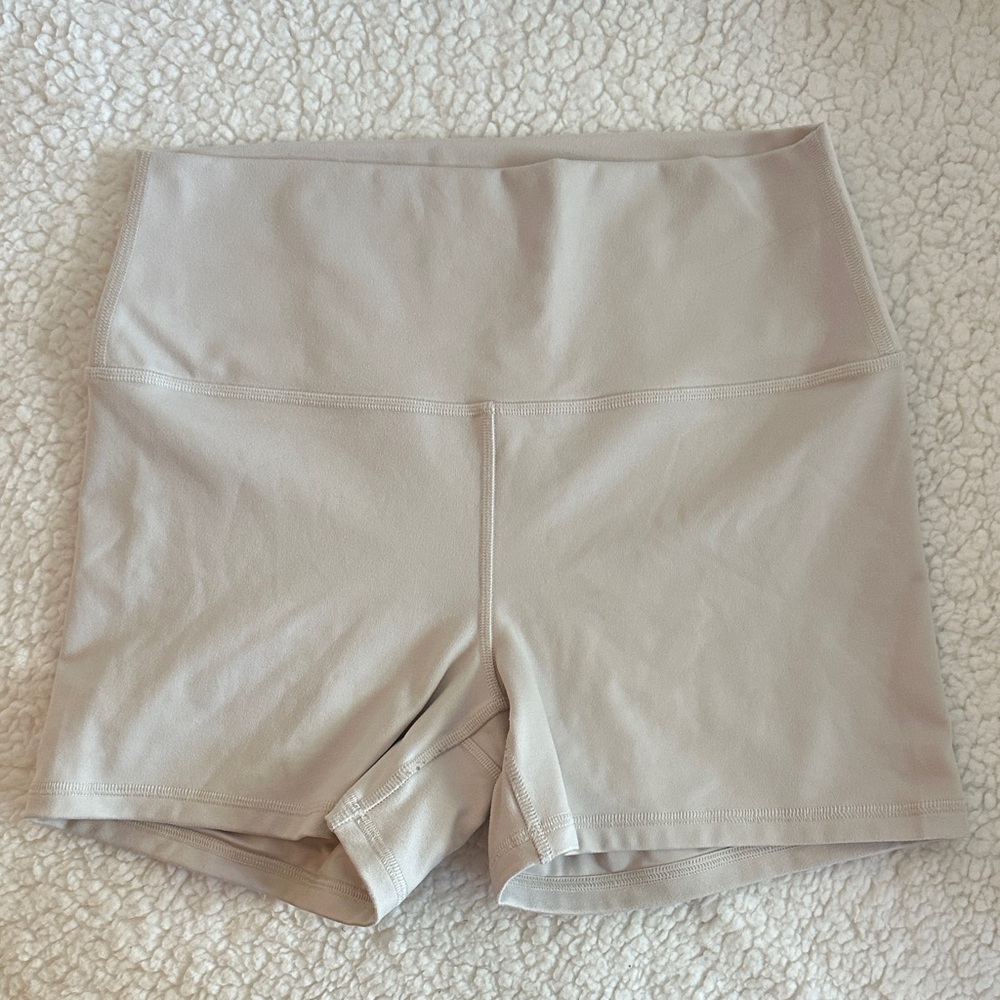 Gilly Hicks Cream Bike Shorts